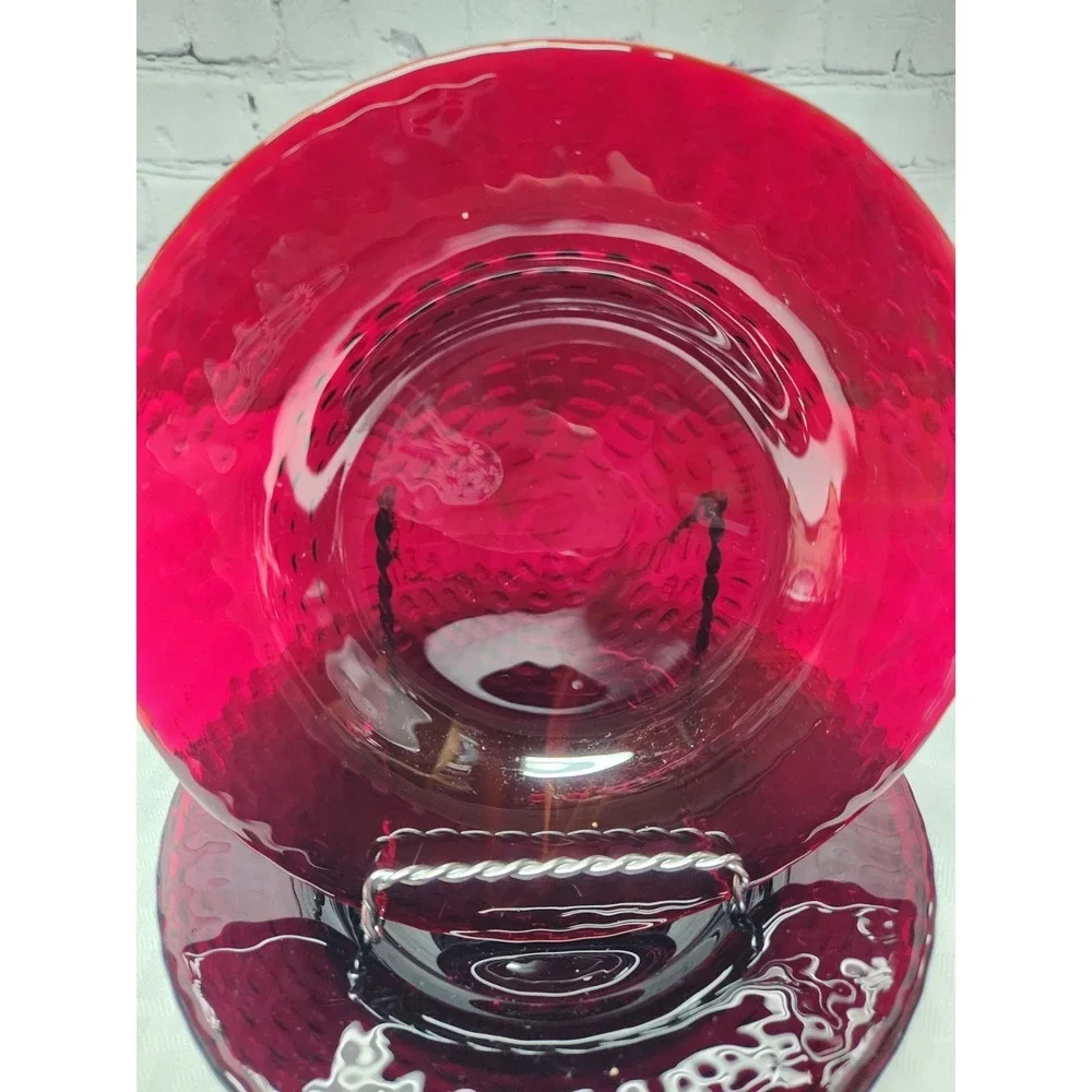 4 Arcoroc Vercors Ruby Red Salad Dessert Plate Set Heavy Faint Color Swirl 7-3/8